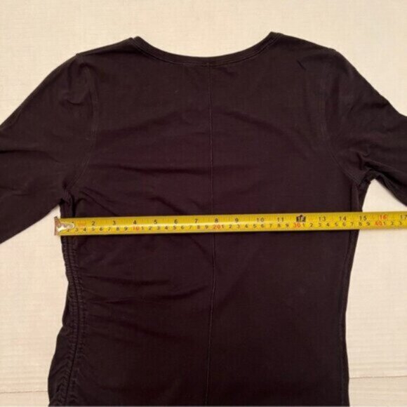 Lululemon  * Cinch It Long Sleeve top Black - Picture 11 of 13
